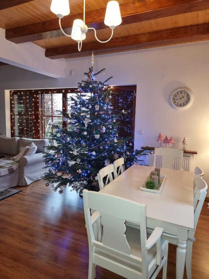 Naszjestwasz Villa Gorki Male  Buitenkant foto